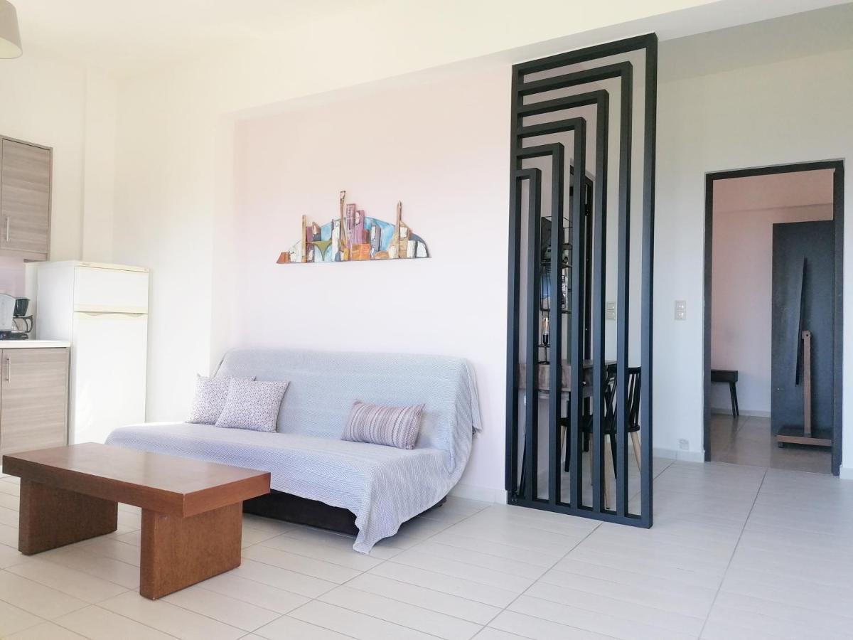 Stavi'S Guesthouse Miloi  Экстерьер фото