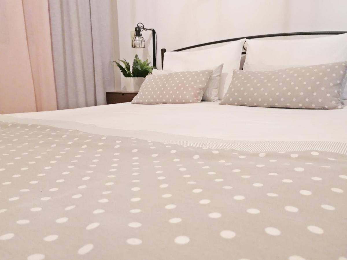 Stavi'S Guesthouse Miloi  Экстерьер фото